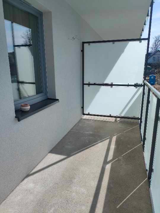 Fox Apartament Free Parking Air Conditioning 볼레스와비에츠 외부 사진
